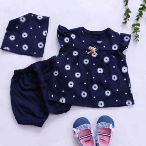 بلوزشورتک ودستمال سر بابونه